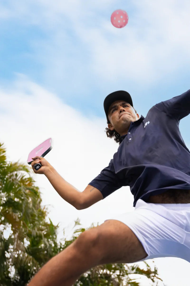 Cómo sacar como un PRO en Pickleball